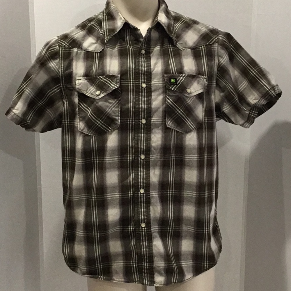 🇨🇦Men’s Large John Deere S/S Pearl Snap Shirt